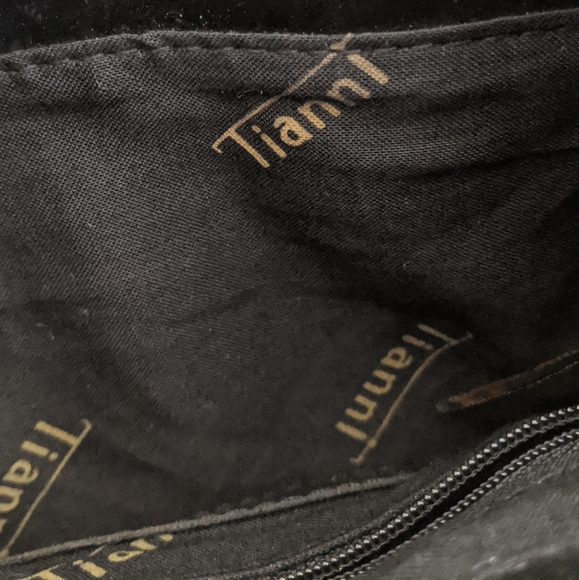 NWOT Tianni Faux Fur Fuzzy Leopard Print Bucket Bag small - Picture 5 of 7